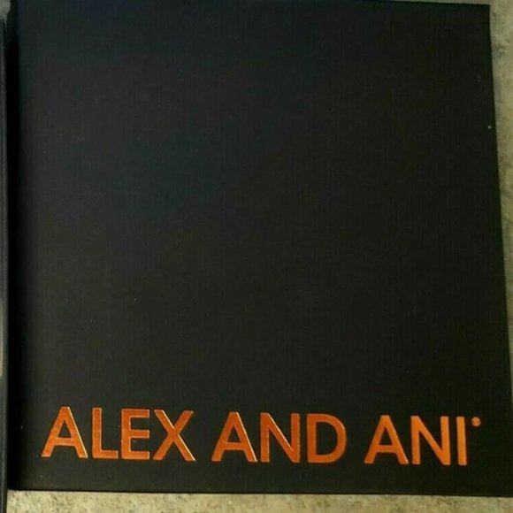 NWT Alex and Ani Let’s Toast Champagne Shiny Gold Bangle Celebrate Bracelet - Picture 2 of 2